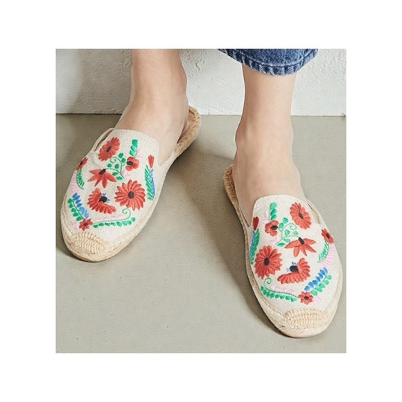 Soludos Shoes - Soludos Ibiza Floral Embroidered Espadrille Mule Size 8 Boho Festival Coastal